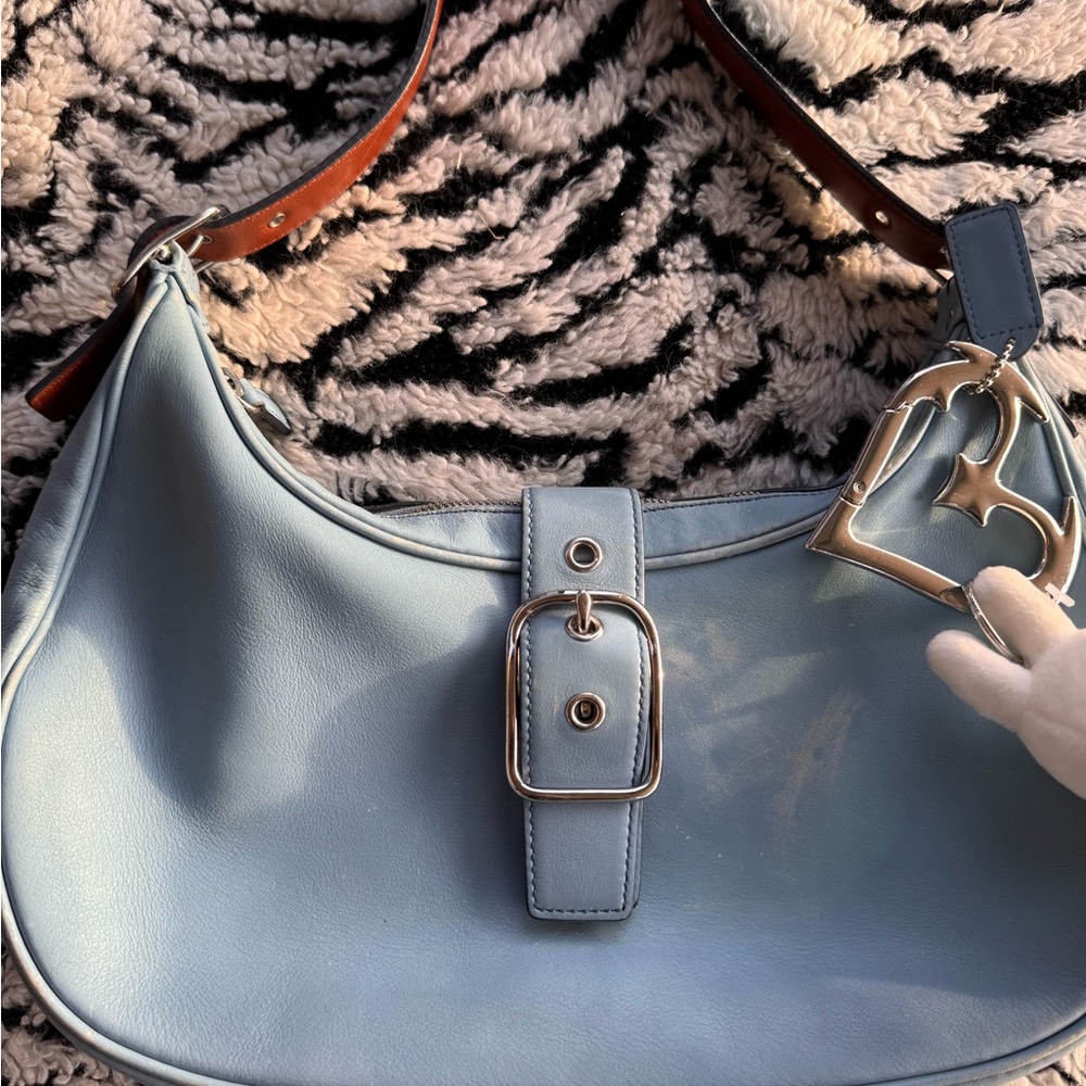 Coach Baby Blue Leather Crescent Shoulder Bag - Picture 3 of 7